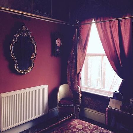 The Cair Paravel Hotel Скарбъро Екстериор снимка